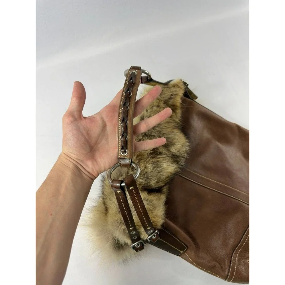 COACH Vintage 2004 Archival Rare Piece Cowhide & COYOTE FUR Hobo No. 1426 Purse